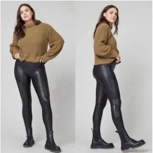 EUC SPANX BLACK MOTO FAUX LEATHER LEGGINGS SIZE LARGE